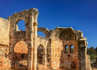 The Revolt of the Comneni part 16